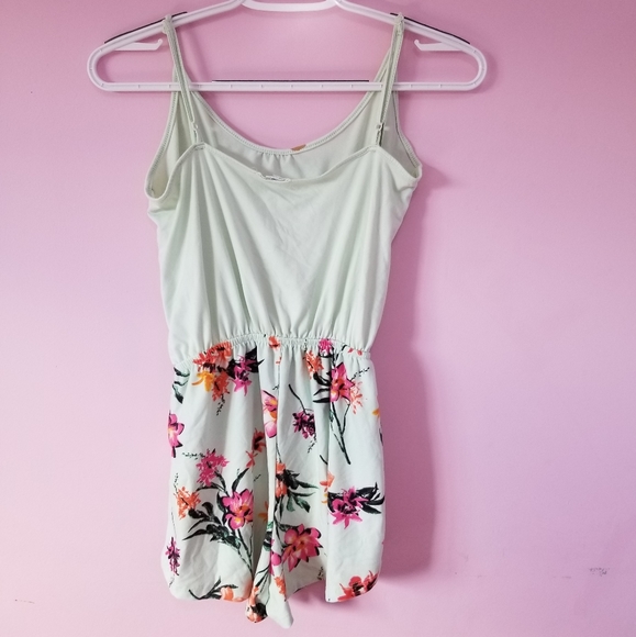 summer romper - Picture 2 of 5